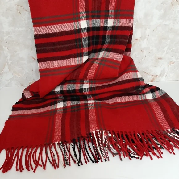 TESSILECHITI Bedding Tessilechiti Oversized Plaid Tartan Throw Blanket 56 X 8 Holiday Chr Poshmark